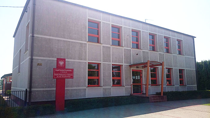 Szkoła ZSP w Stróżewie